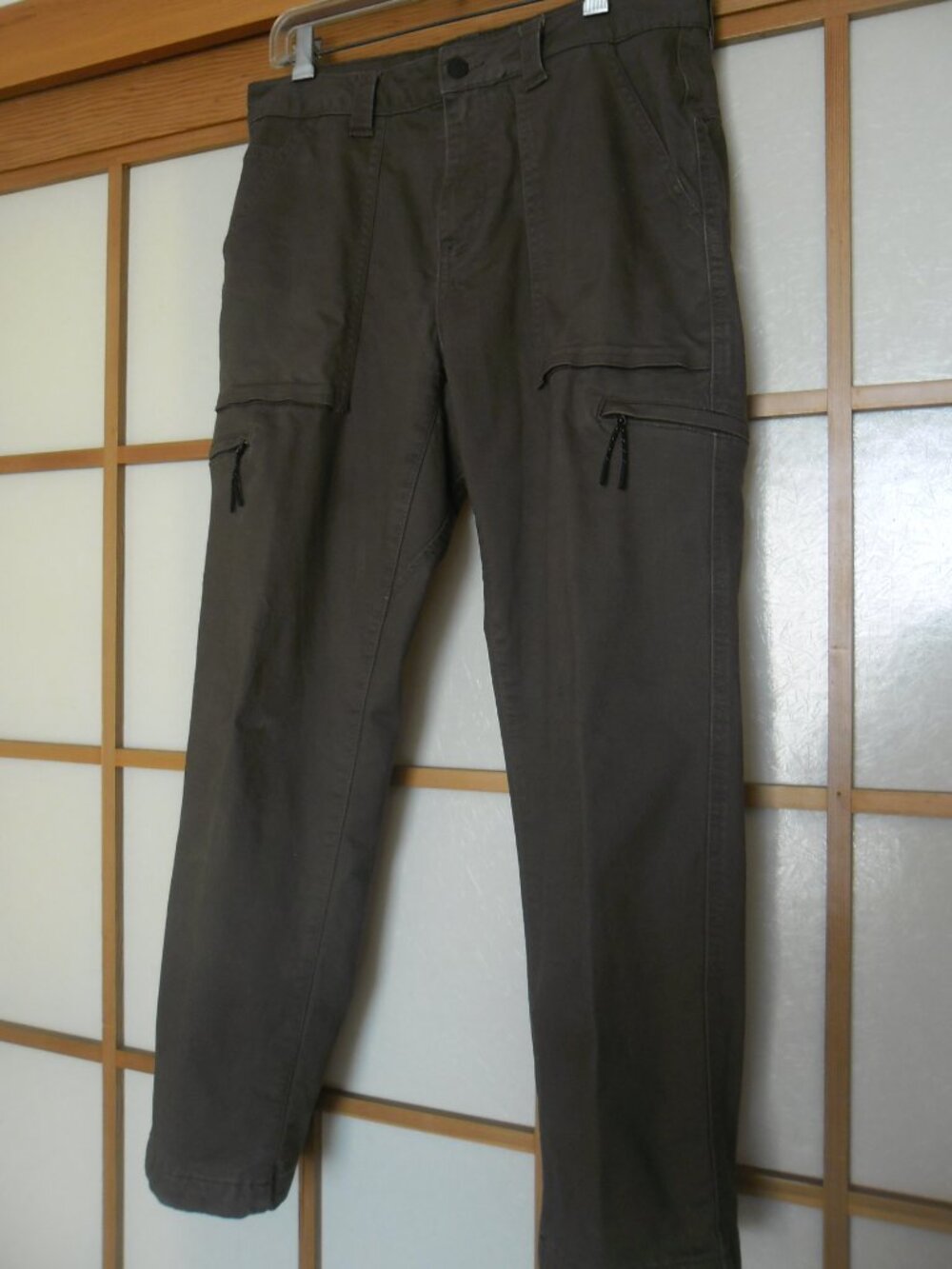 Men's Wind River Cotton Cargo Pants With Heavy Lining. 34 x 30.